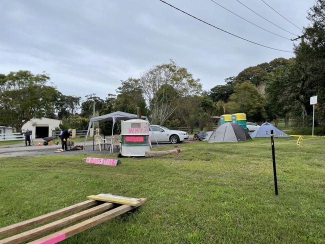 The protest camp set up on the corner of Tumbi Rd and Nartanda Ave. Picture: NewsLocal