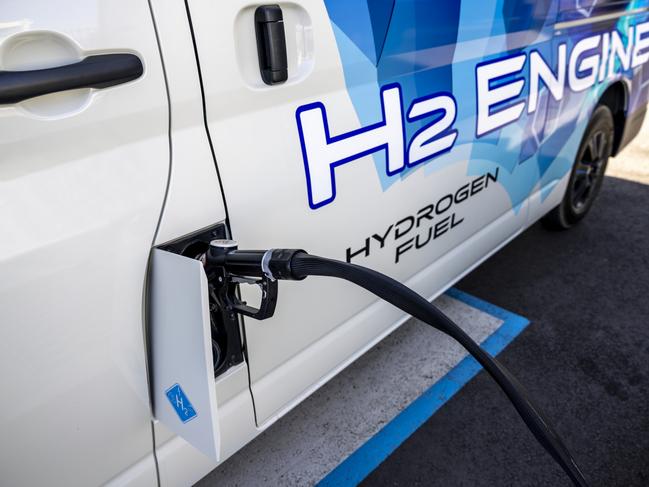 Photo of the hydrogen-powered Toyota HiAce van