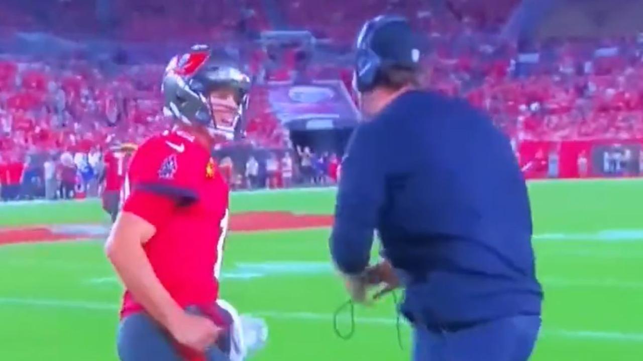 Tom Brady mencaci maki pelatih Dennis Allen dalam pertandingan Buccaneers vs Saints NFL, video, footage