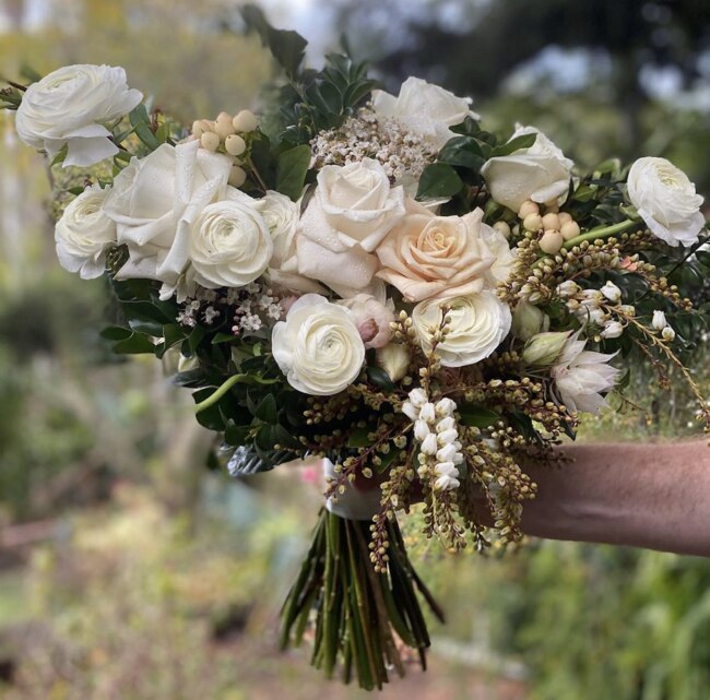 A divine garden-esque bouquet made by New England Flower Co. Picture: Instagram @neflowerco