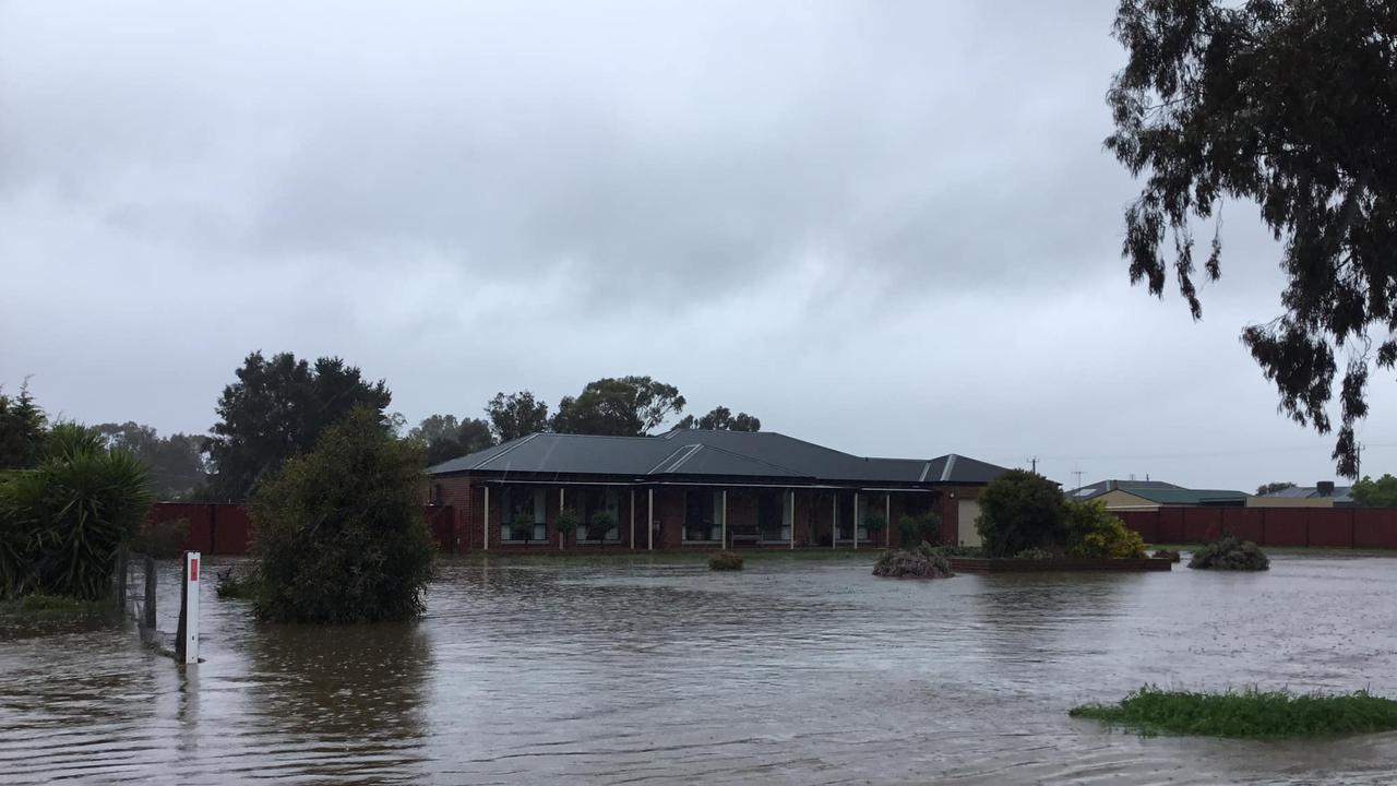 Flood waters are expected to affect hundreds of homes across Victoria. Photo: Facebook/Christine Apps