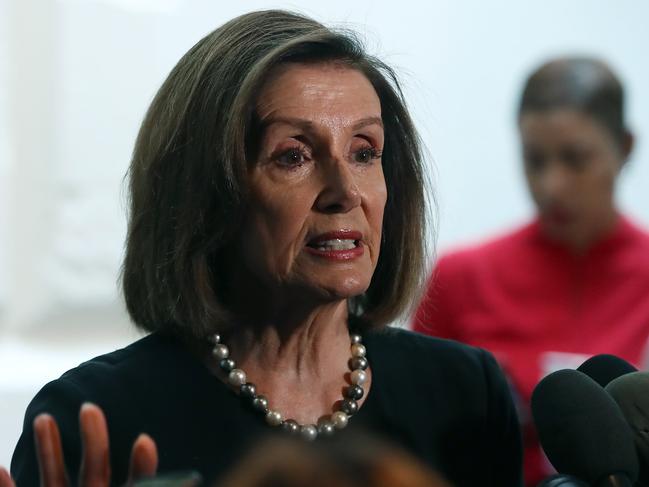 WASHINGTON, DC - SEPTEMBER 25: Speaker of the House Nancy Pelosi (D-CA) speaks to the media after a meeting with the House Democratic caucus one day after she announced that House Democrats will start an impeachment injury of U.S. President Donald Trump, on September 25, 2019 in Washington, DC. Yesterday Pelosi announced a formal impeachment inquiry after allegations that President Donald Trump sought to pressure the president of Ukraine to investigate leading Democratic presidential contender, former Vice President Joe Biden and his son, which was the subject of a reported whistle-blower complaint that the Trump administration has withheld from Congress.   Mark Wilson/Getty Images/AFP == FOR NEWSPAPERS, INTERNET, TELCOS & TELEVISION USE ONLY ==