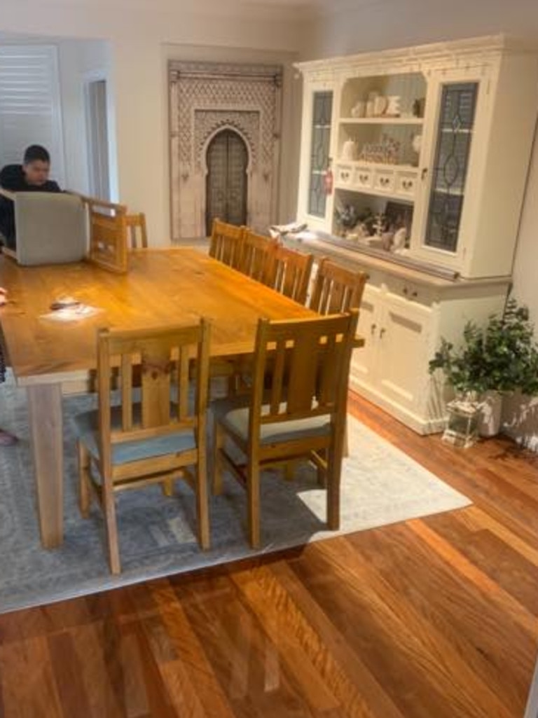 The dining table and chairs. Picture: Facebook / Bunnings Mums Australia