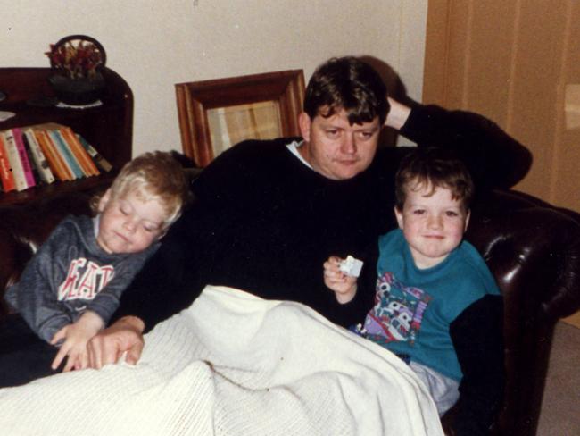 Detective Sergeant Geoff Bowen with sons Matthew and Simon in 1992.