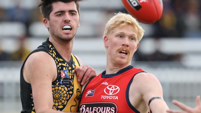 Elliott Himmelberg (right) wants to play with his brother at GWS. Picture: SANFL Image/David Mariuz