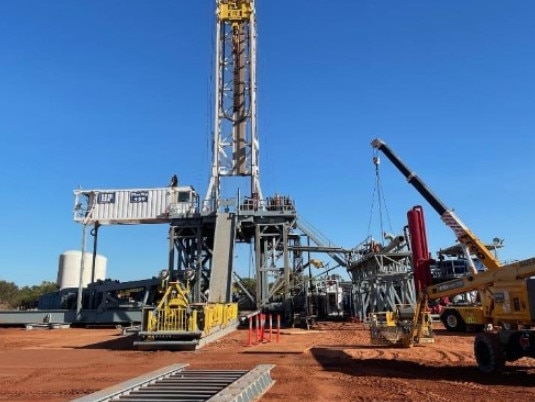 H&P super-spec FlexRig on location at the SS2 well pad, as drilling begins on Tamboran Resources Shenandoah South Pilot Project in the Beetaloo Basin.