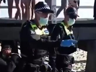 Police swarm Seaford beach to control drunken beachgoers