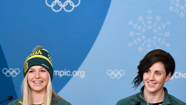 Australian freestyle Skiers Danielle Scott, left, and Laura Peel. Picture: AFP.