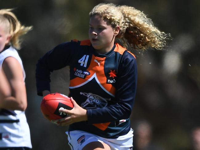 Georgie Prespakis of the Cannons (third from left) is seen in action during the girls NAB League match between the Northern Knights and Calder Cannons in Bundorra, Saturday, February 28, 2020. (Photo/Julian Smith)