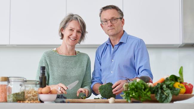 Dr Clare Bailey and her husband Dr Michael Mosley.