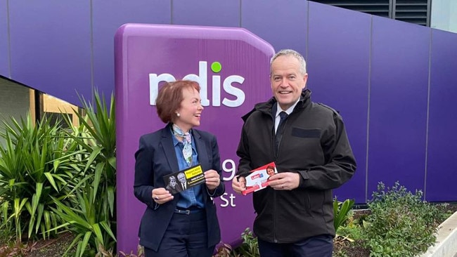 Kimberley Kitching with Bill Shorten.