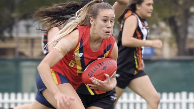 Hannah Munyard in action during the under 18s for South Australia. Picture: Dean Martin