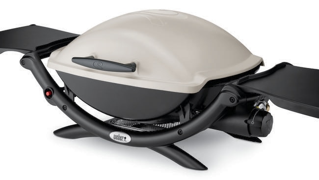 The Weber Q2000 LPG BBQ. Match your barbecue to the area you’re working with.