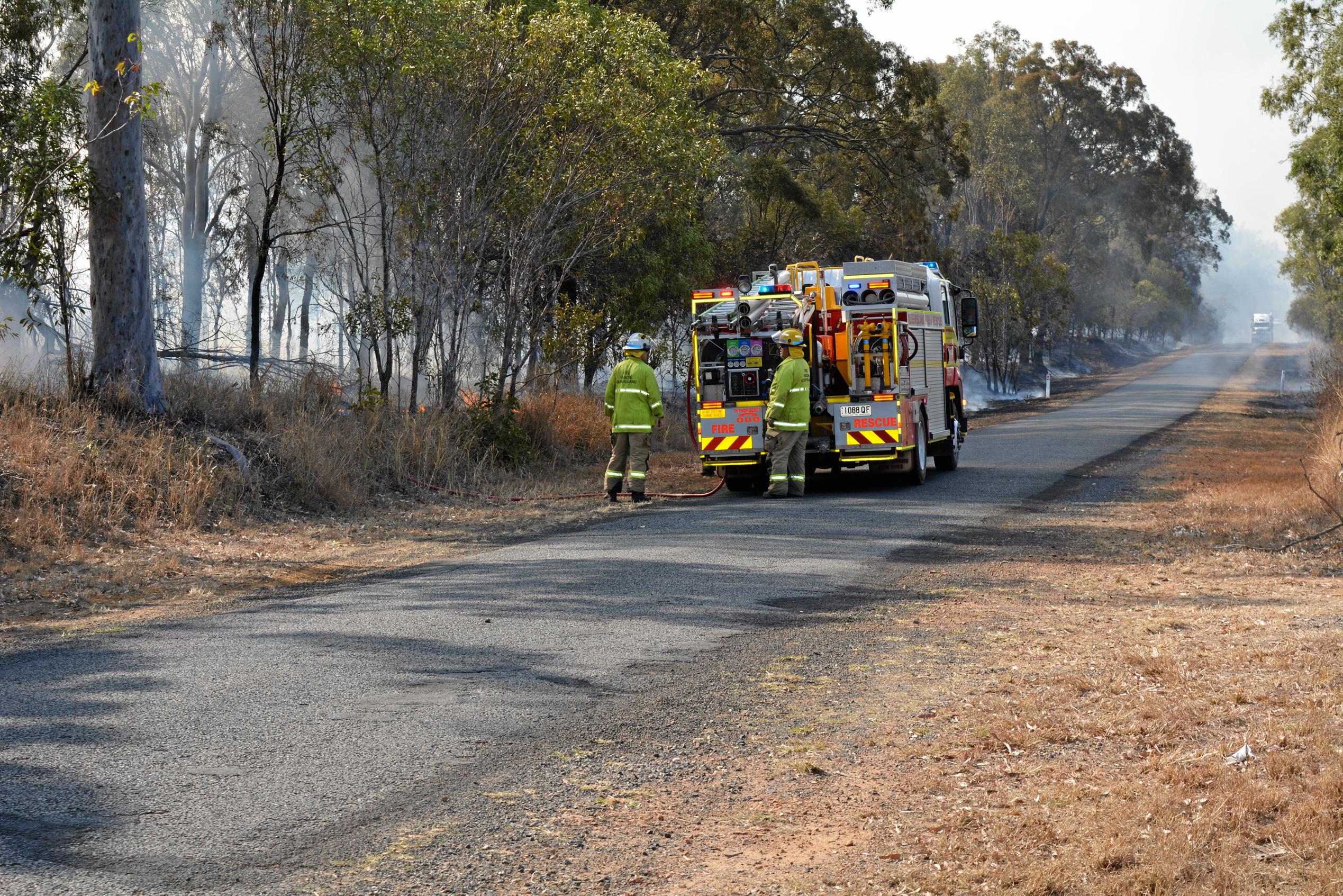 Crews are battling a grass fire which started at Philps road, Grantham. September 13, 2018. Picture: MEG BOLTON