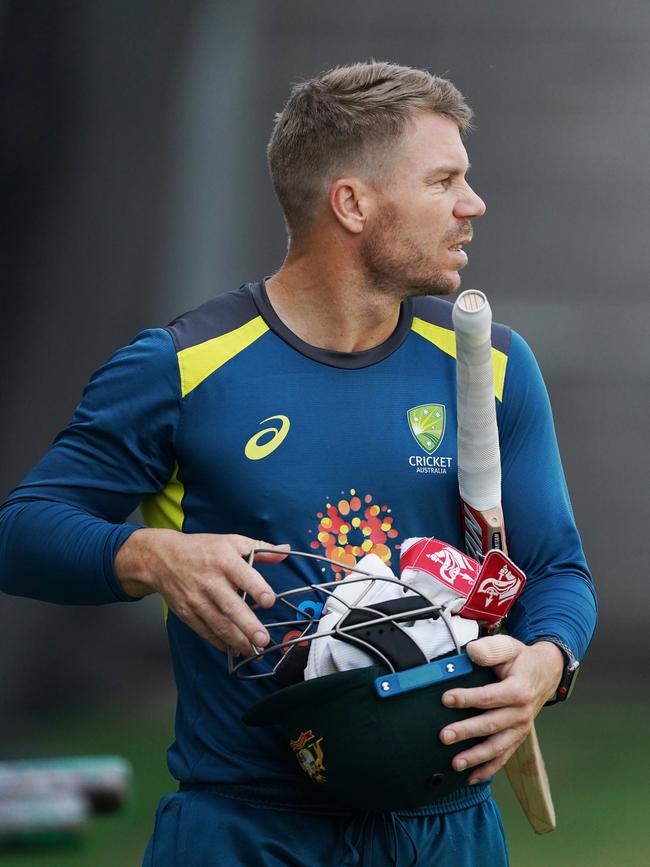 David Warner with his taped up thumb in the nets