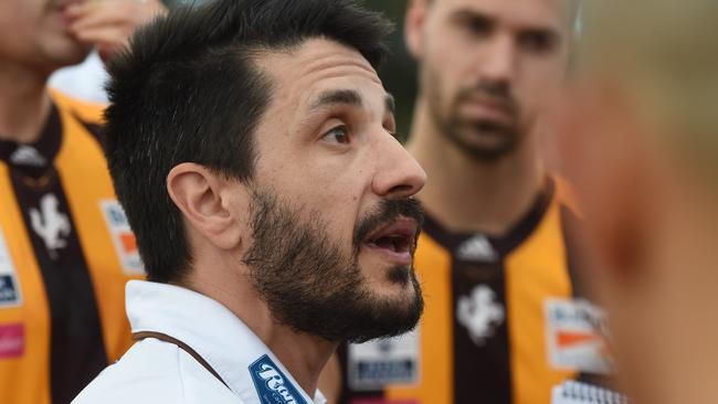 VFL footy: Box hill v Werribee at Box Hill City Oval. Box Hill coach Marco Bello addresses players at 3/4 time.  Picture: Lawrence Pinder