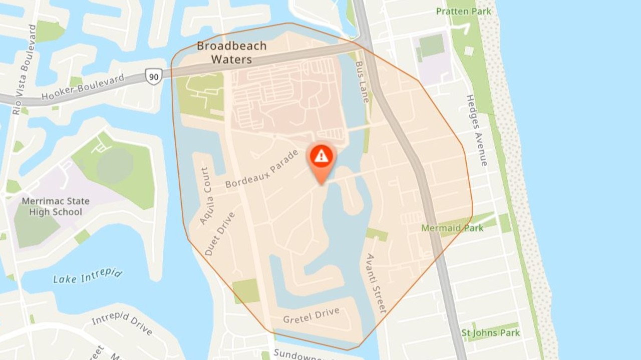 An Energex map showing where a snap power outage is affecting central Gold Coast suburbs Broadbeach and Mermaid