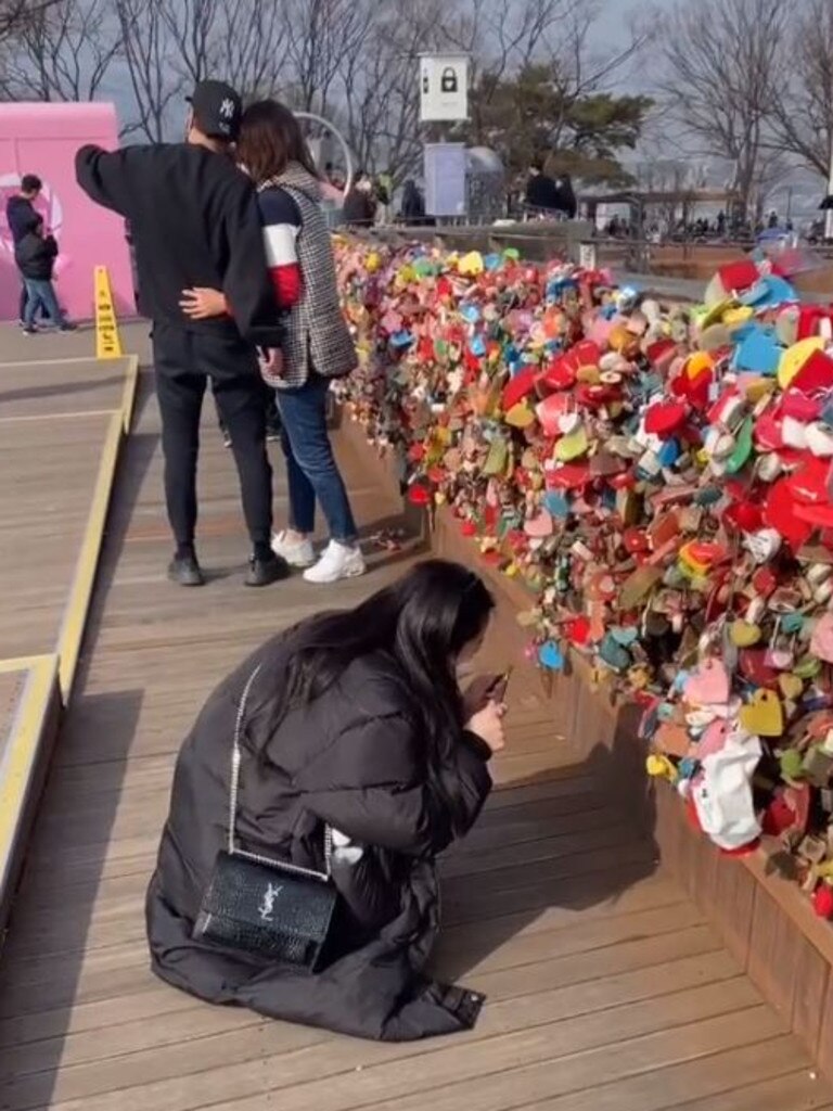 Leung spent about 30 minutes searching for the lock she left with her ex. Picture: @kassieyeung