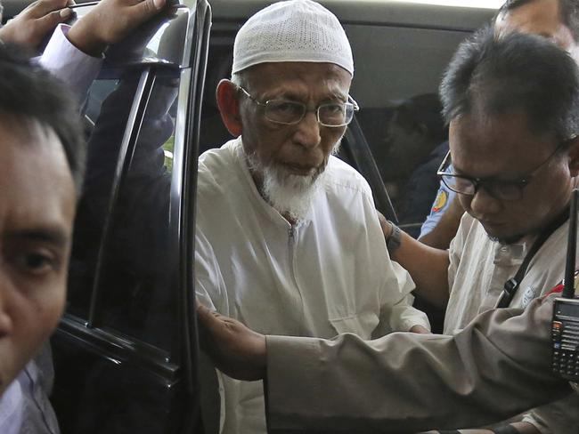 Ailing radical cleric Abu Bakar Bashir arrives for medical treatment at Cipto Mangunkusumo Hospital in Jakarta, Indonesia in 2018. Picture: AP