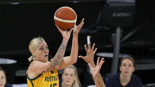 LAS VEGAS, NEVADA - JULY 16: Cayla George #15 of the Australia Opals shoots against A'ja Wilson #9 of the United States during an exhibition game at Michelob ULTRA Arena ahead of the Tokyo Olympic Games on July 16, 2021 in Las Vegas, Nevada. Australia defeated the United States 70-67.   Ethan Miller/Getty Images/AFP == FOR NEWSPAPERS, INTERNET, TELCOS & TELEVISION USE ONLY ==