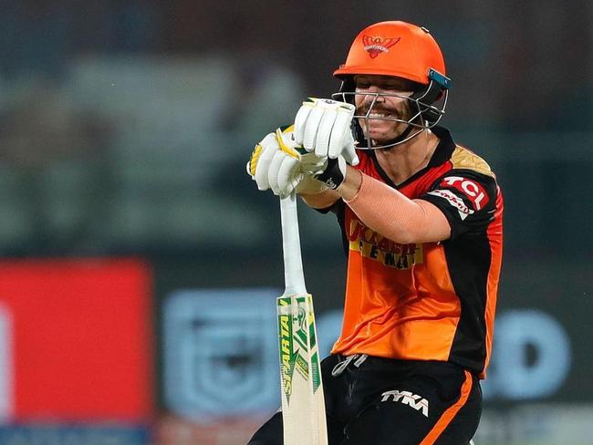 @davidwarner31 Verified Losing hurts and things may not be going our way but what I do know is we are fighters. We will never give up. #sunrisers #orangearmy @sunrisershyd Picture Instagram David Warner