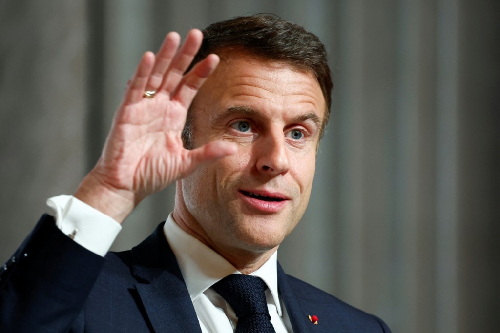 Macron breaks taboo on Western troops in Ukraine