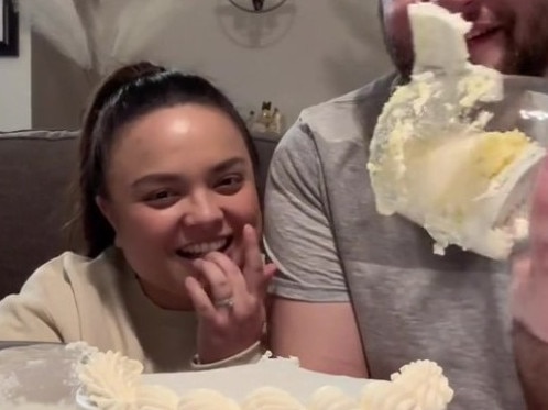 Couple share gender reveal online. Picture: Tiktok/@alyssa_quintos