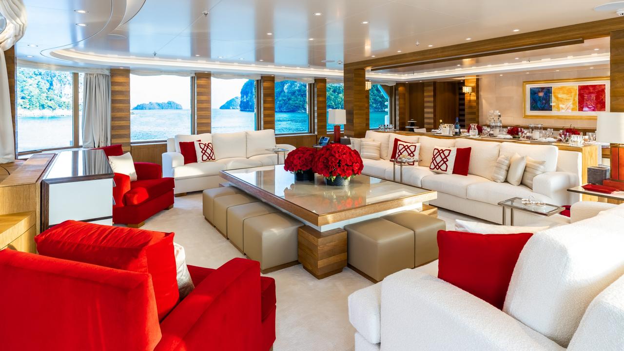 superyacht lady e owner