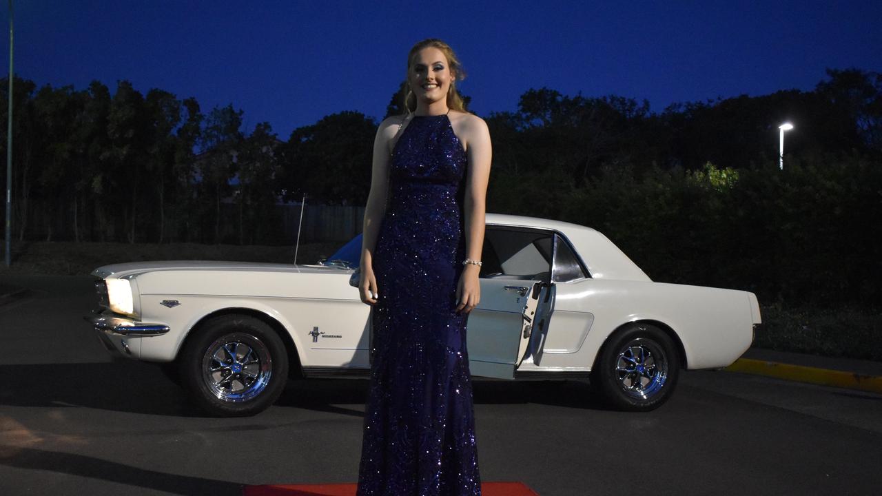 RIVERSIDE FORMAL: Victoria Heron arrives at the red carpet at the Riverside Christian College Formal. Photo: Stuart Fast