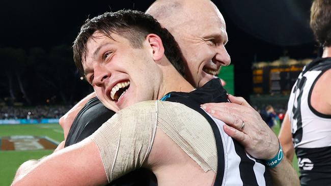 Port Adelaide coach Ken Hinkley and Zak Butters.