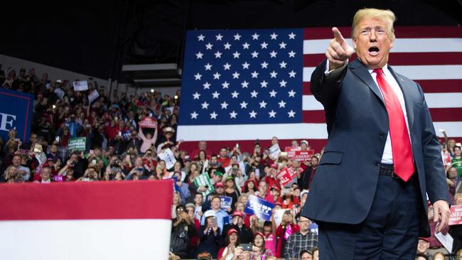 US President Donald Trump delivers remarks at a Make America Great Again rally in Fort Wayne, Indiana on November 5, 2018. (Photo by Jim WATSON / AFP)