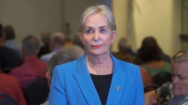 Opposition Health spokeswoman Ros Bates.