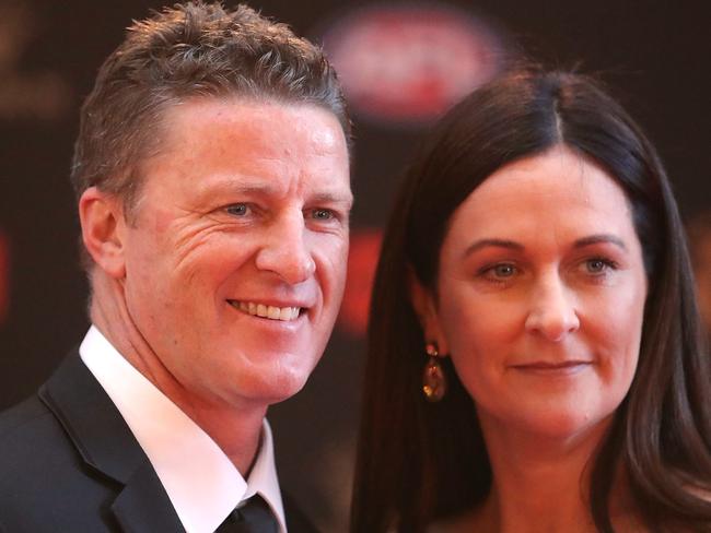 : Damien Hardwick, coach of the Tigers and his wife Danielle Hardwick arrive ahead of the 2017 Brownlow Medal at Crown Entertainment Complex on September 25, 2017 in Melbourne, Australia. (Photo by Scott Barbour/Getty Images)