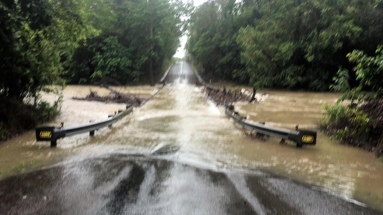 Cyclone Owen: North QLD Flooding As Low Drifts North | Townsville Bulletin