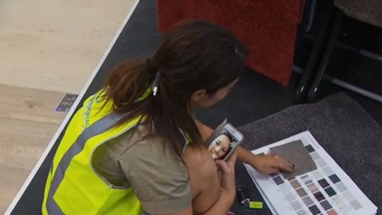 While choosing carpet colours, Sarah got help from an unknown person on FaceTime.