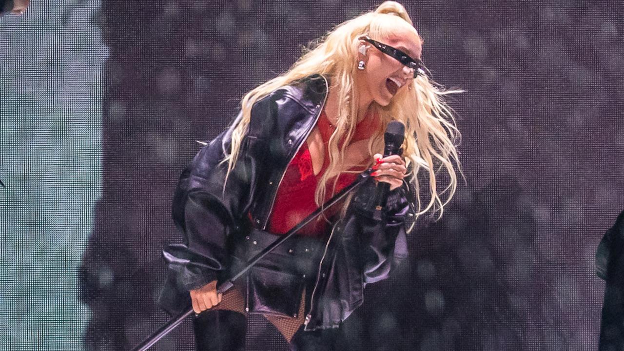 Christina Aguilera showcases her pop queen credentials in Melbourne ...