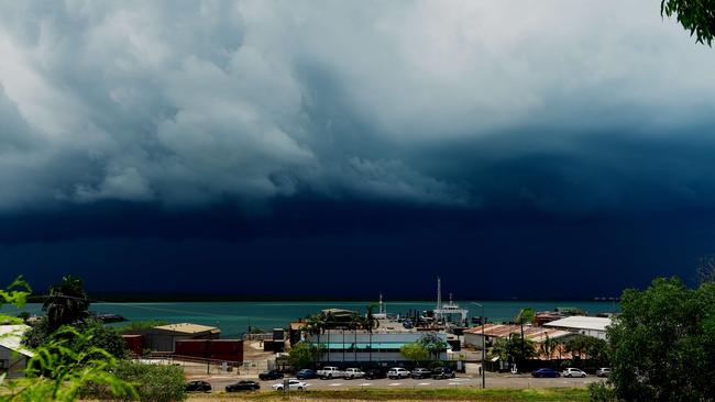 Big storm brings heavy rain to Darwin and surrounding areas | NT News