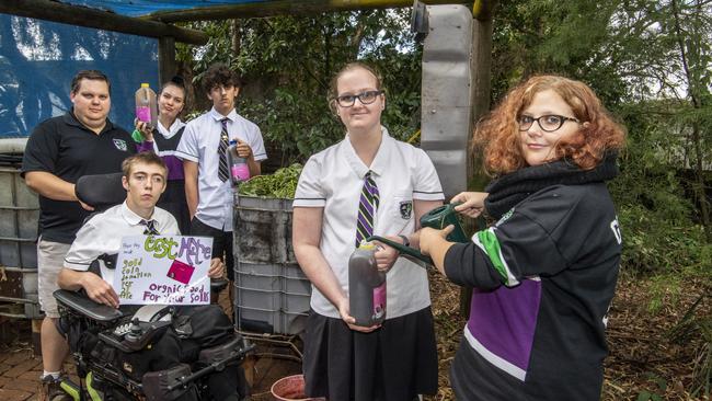 Winning worm wee: Ag students brew up wonder fertiliser in class