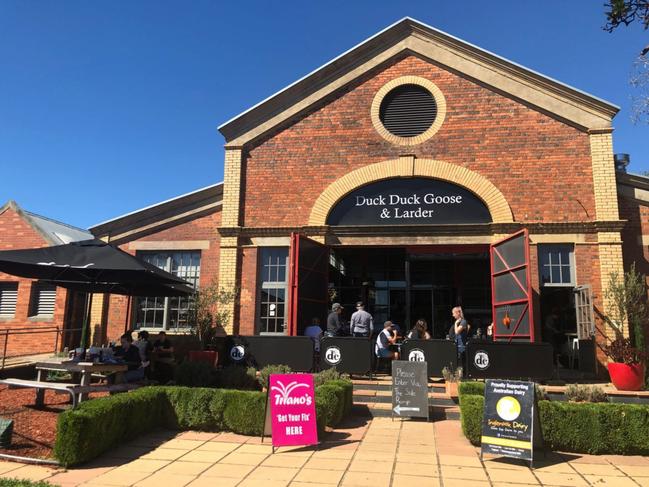 Cafe, Duck Duck Goose and Larder in Kyneton is now closed.