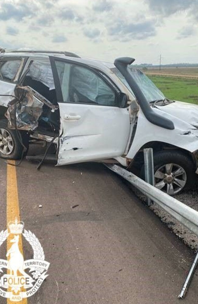 Alleged unlicensed teenage driver crashes near Adelaide River Bridge. Picture: NTPFES