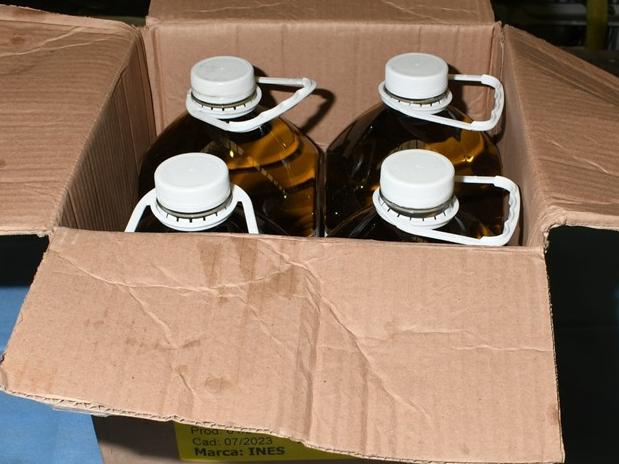 Bikie busting cops seize $26m of meth in olive oil