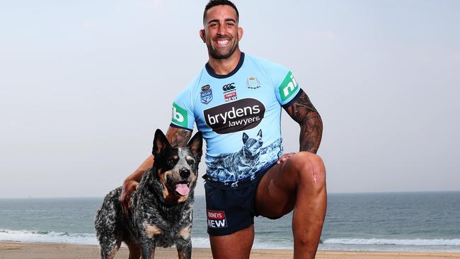 NSW prop Paul Vaughan with Yanga the Blue Healer. Photo: Brett Costello