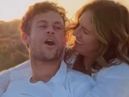 Aussie Olympic champion Emily Seebohm and former Married at First Sight contestant Ryan Gallagher have announced they’re expecting a baby.