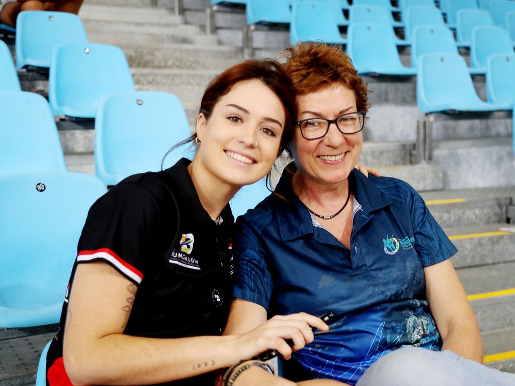 Super Netball game between Fever and Giants at Cairns pop up stadium. Emma Gourlay and Sarah-Jane Wood. PICTURE: STEWART McLEAN