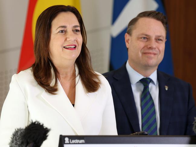 Premier Annastacia Palaszczuk flanked by Lord Mayor Adrian Schrinner at a media conference