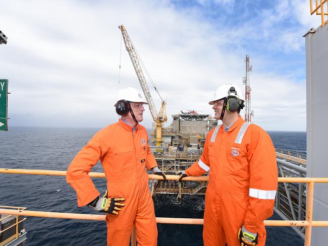 06/03/2020: Barracouta gas field rig in Bass Strait. (L-R)  APPEA chief executive Andrew McConville with Exxon chairman Nathan Fay. .  PIC: Sharon Walker