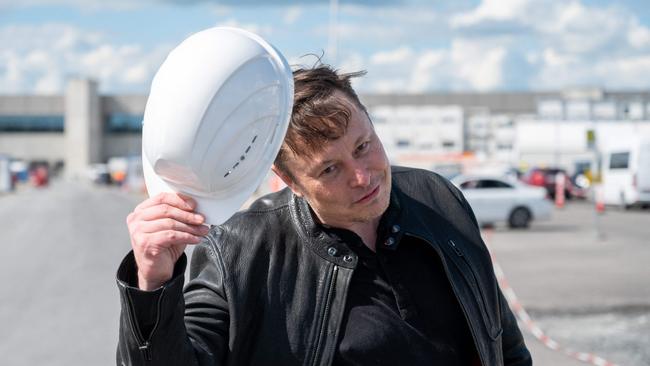 Tesla boss Elon Musk seeks approval from a judge to scrap a settlement he reached with securities regulators in 2018 that required some of his tweets be preapproved. Picture: Christophe Gateau/AFP