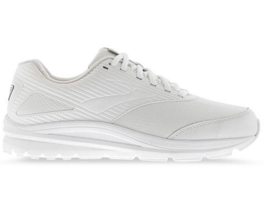 Brooks Addiction walking shoes in white