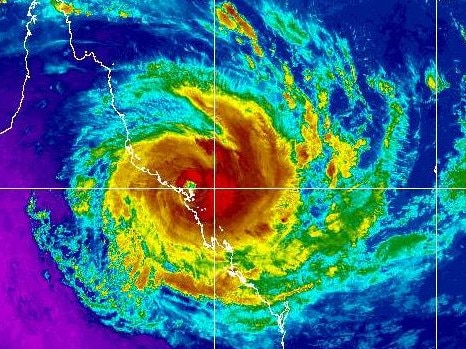 Cyclone Debbie crosses the Queensland coast.