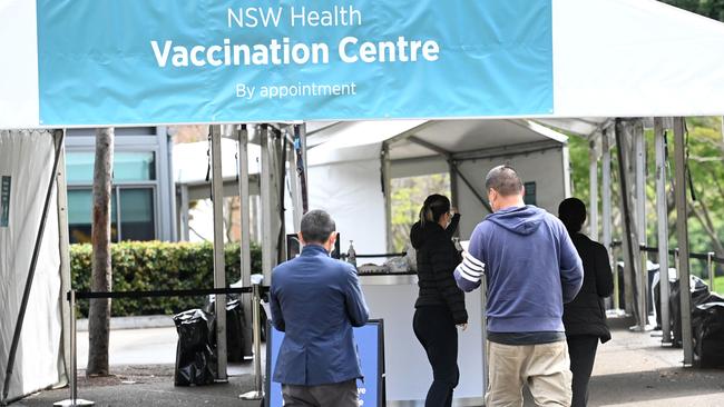 Experts believe we will need to reach a 90 per cent vaccination rate. Picture: NCA NewsWire/Jeremy Piper